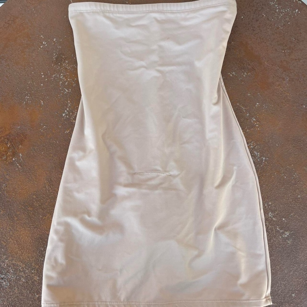Maidenform Self Expressions Women's
High-Waist Briefs body shaper size M - Beige